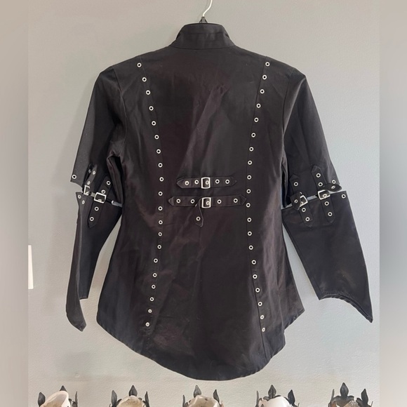 Mercy - Picture 3 of 8